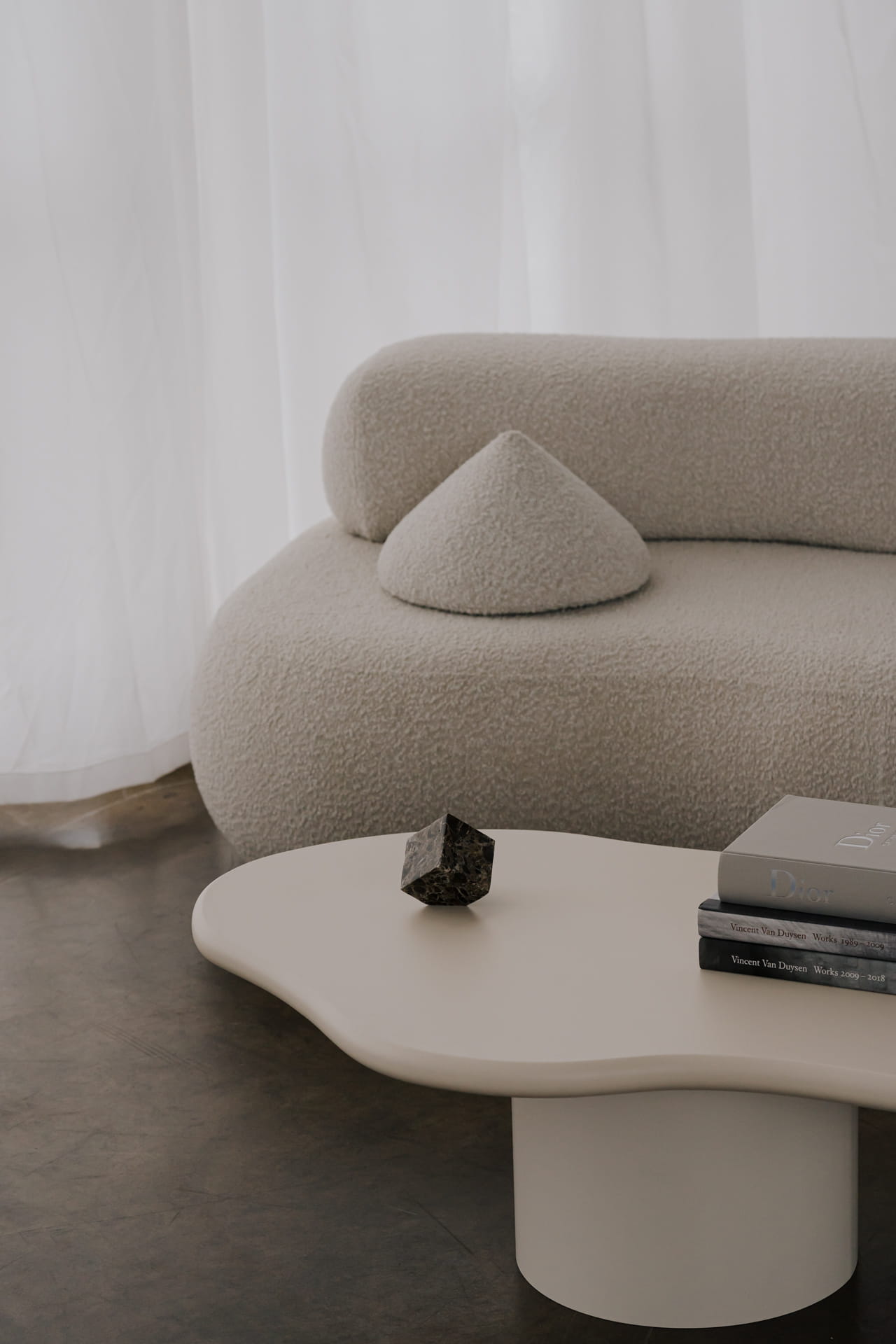 Coffee Table Object074