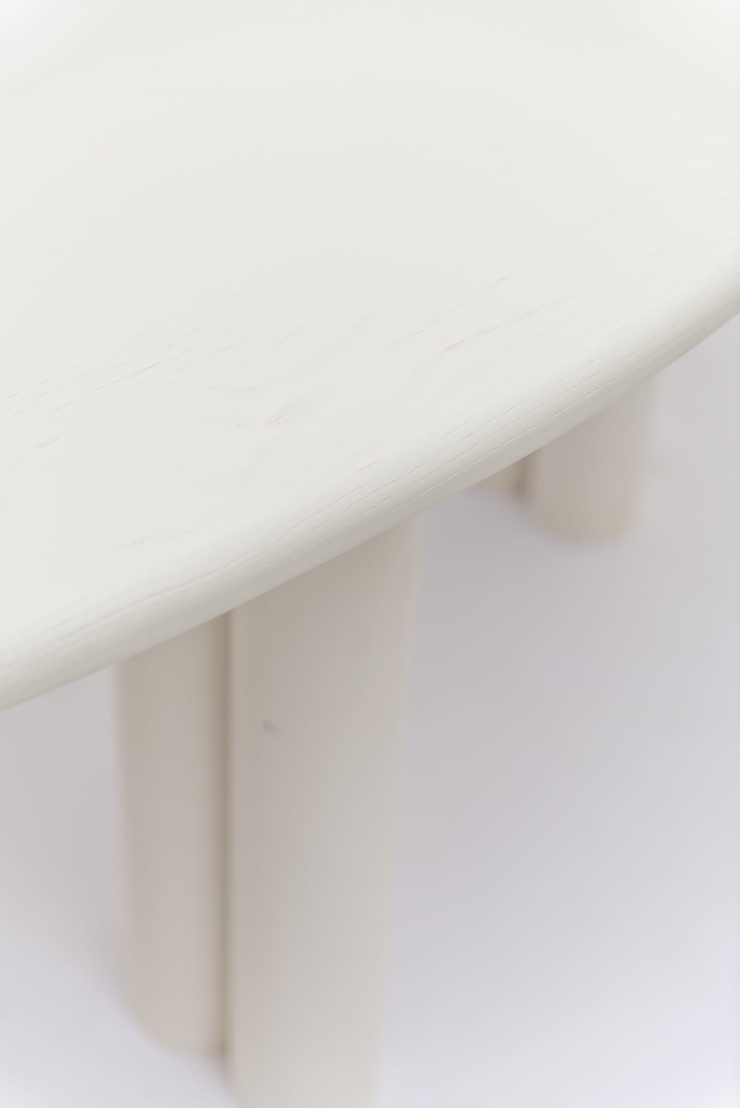 Table Object081